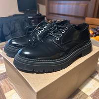 Scarpe classiche da uomo stringate eleganti