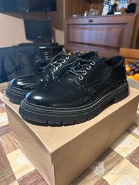 Scarpe classiche da uomo stringate eleganti