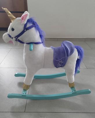 cavallo a dondolo 
