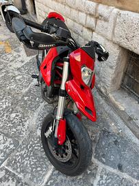 Ducati Hypermotard 796