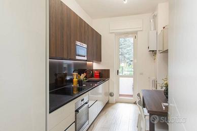 Appartamento di 130 m² con 4 locali e box auto a M
