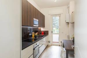 Appartamento di 130 m² con 4 locali e box auto a M