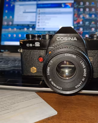 Cosina cs2 + Cosinon 50mm F2+ borsa pronto