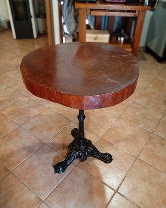 TAVOLO IN LEGNO CON PIEDISTALLO FERRO BATTUTO 