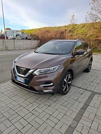 Nissan Qashqai.