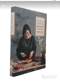 Libro di cucina nuovo mai usato.