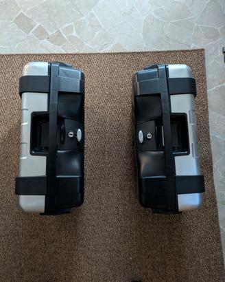 Coppia valigie laterali GIVI Trekker 33L Monokey +