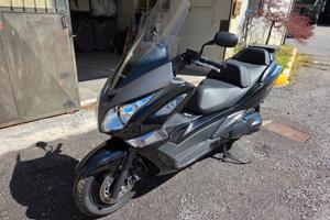Scooter Honda Silver Wing 400