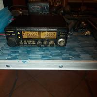 YAESU FT 4700 RH + acc.