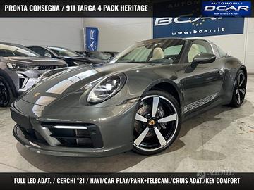 PORSCHE 911 Targa 4 Pack Heritage /Navi/Scarichi