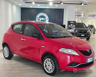 LANCIA YPSILON 0.9 METANO 2017 GARANTITA