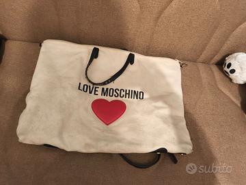 Borsa/zaino love moschino❤️