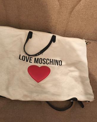 Borsa/zaino love moschino❤️