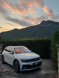 VW Tiguan 2.0 TDI 150 CV R-line INT/EXT