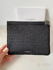 Pochette givenchy