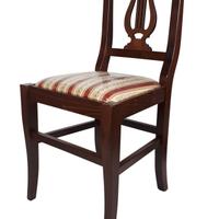 Sedia in legno massello