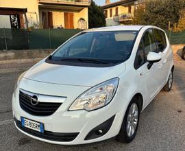 Opel Meriva 1.4 100CV Cosmo con soli 88.750km