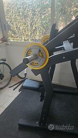 CHEST PRESS+LAT ROW TITANIUN STEATEGY