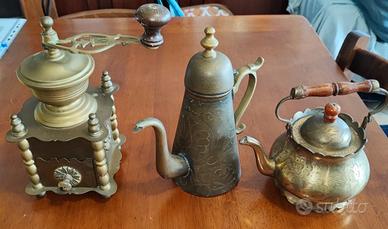 Lotto 8 oggetti Vintage in Ottone e Rame
