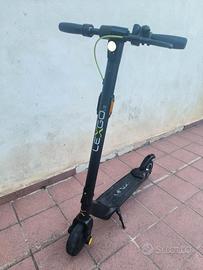 Monopattino Elettrico Lexgo L10