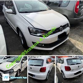 Volkswagen Polo anno 2009 per ricambi Fi