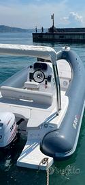 gommone  2 bar  2020 senza motore. 
