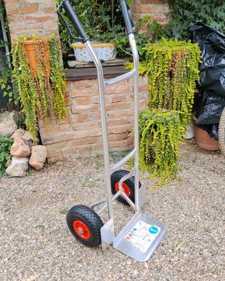 Carrello alluminio ruote nuove