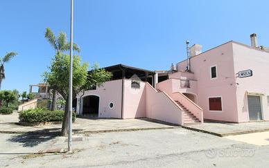 NEGOZIO A ISOLA DI CAPO RIZZUTO