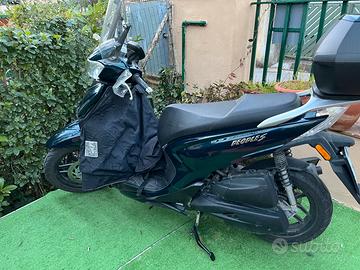 Kymco people s  2025