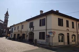 Negozio Ossago Lodigiano [Ossago-NegozioACG]