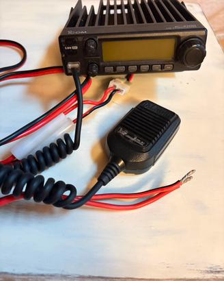 Transceiver ICOM IC2100