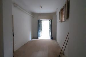 1 VANO Via Ximenes zona Borgo vecchio