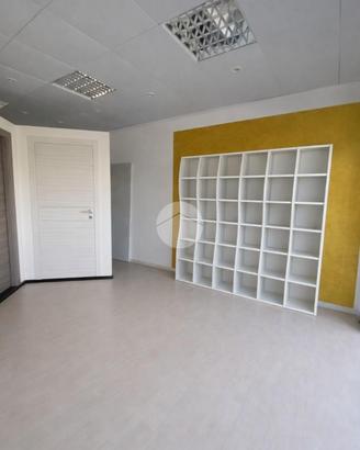 NEGOZIO A DALMINE