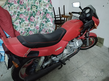 Moto Guzzi V65 Lario