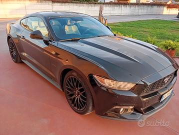 FORD MUSTANG 2.3 ECOBOOST 317 CV