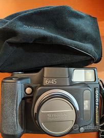 FOTOCAMERA ANALOGICA FUJIFILM GA645I PROFESSIONAL