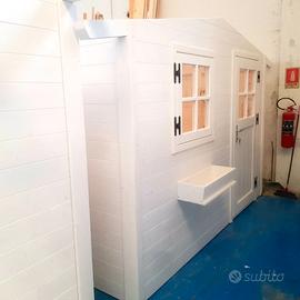CASETTA IN LEGNO