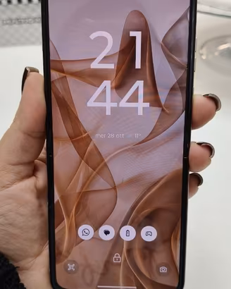 Motorola Razr 50