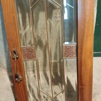 Antine in legno con vetri decorativi 