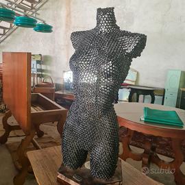 Torso di luce Nera Busto femminile
