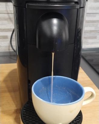 macchina caffè Nespresso Vertuo 