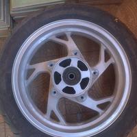 cerchio e gomma anteriore Suzuki Burgman AN 400