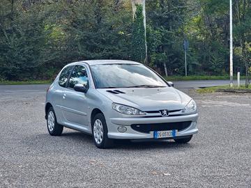 Peugeot 206 1.4 3p. Enfant Terrible 2008-E4 NEO Ma