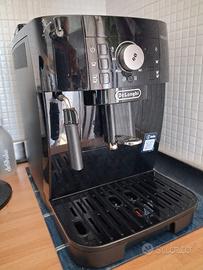 Macchina caffè De'Longhi Magnifica S