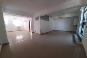 Immobile di 80 m² con 2 locali a Buccinasco
