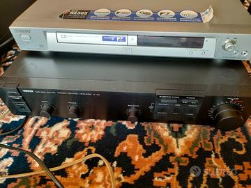 Preamplificatore stereo Yamaha C40