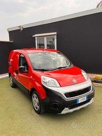 Fiat Fiorino 1.3 MJT 95CV Cargo Adventure CON ATTR