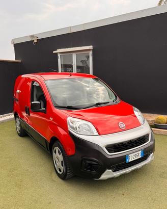Fiat Fiorino 1.3 MJT 95CV Cargo Adventure CON ATTR