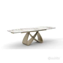Nuovo tavolo allungabile in ceramica di design