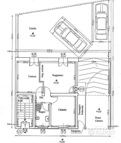 Trivano con cortile privato